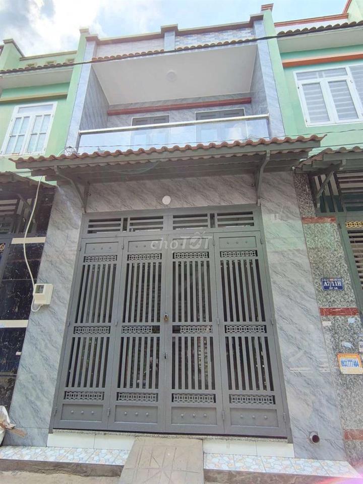 nhà  Vĩnh Lộc B, sát  bên  BV Bình Tân 