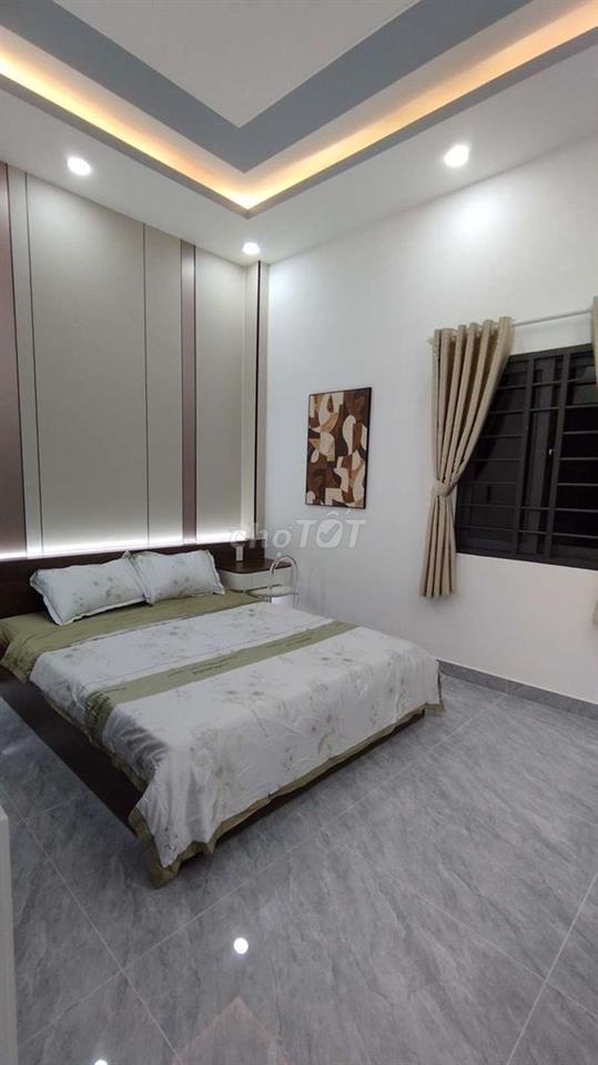 Bán gấp nhà 3 tầng 75 đường số 1 P.Bàn Cờ, 102 m2 giá chốt 28 tỷ 