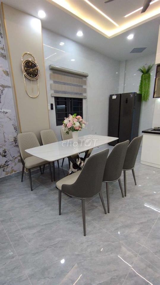 Bán gấp nhà 3 tầng 75 đường số 1 P.Bàn Cờ, 102 m2 giá chốt 28 tỷ 