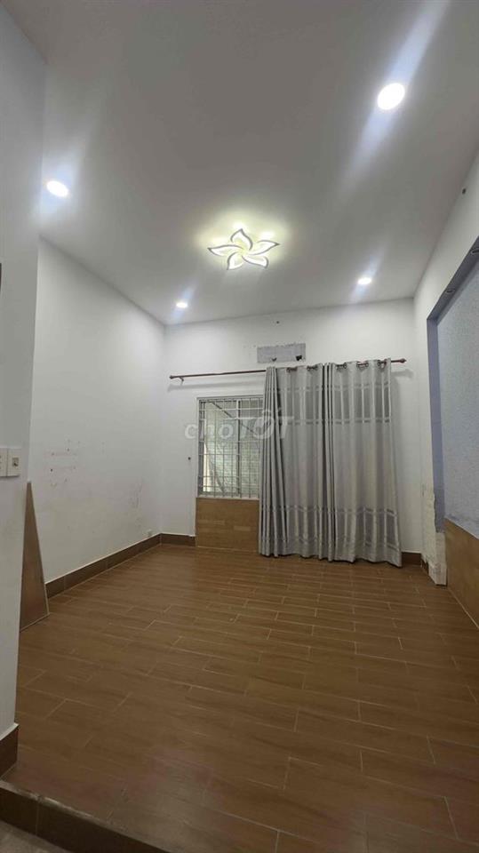 Cho thuê nguyên căn nhà ở