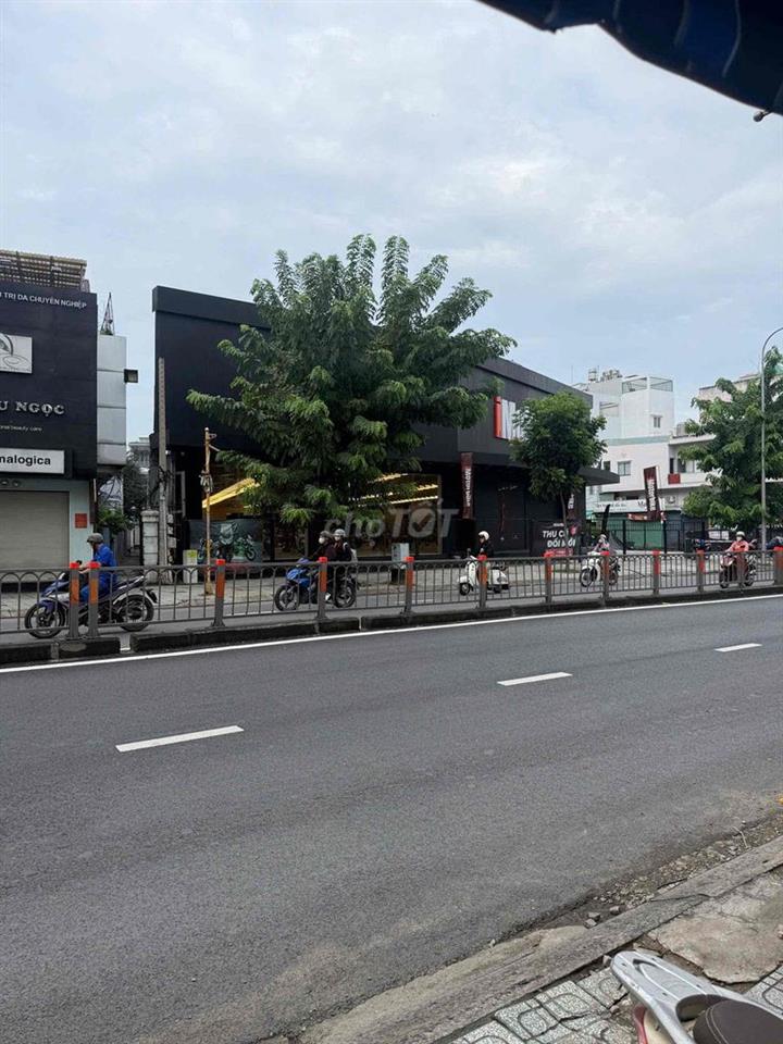 CHO THUÊ MẶT BẰNG KINH DOANH 1194 QUANG TRUNG