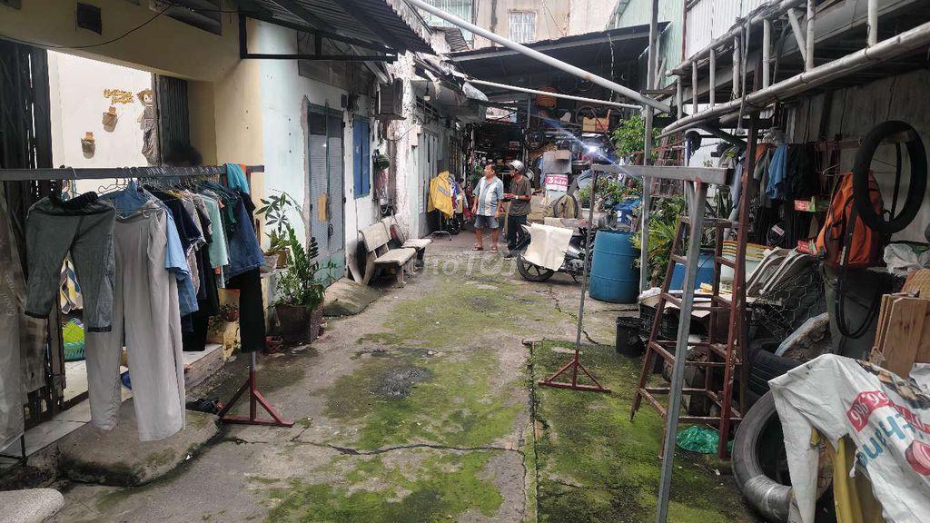 Cần bán lô đất diện tích lớn 500m² tại Thạnh Lộc, Quận 12