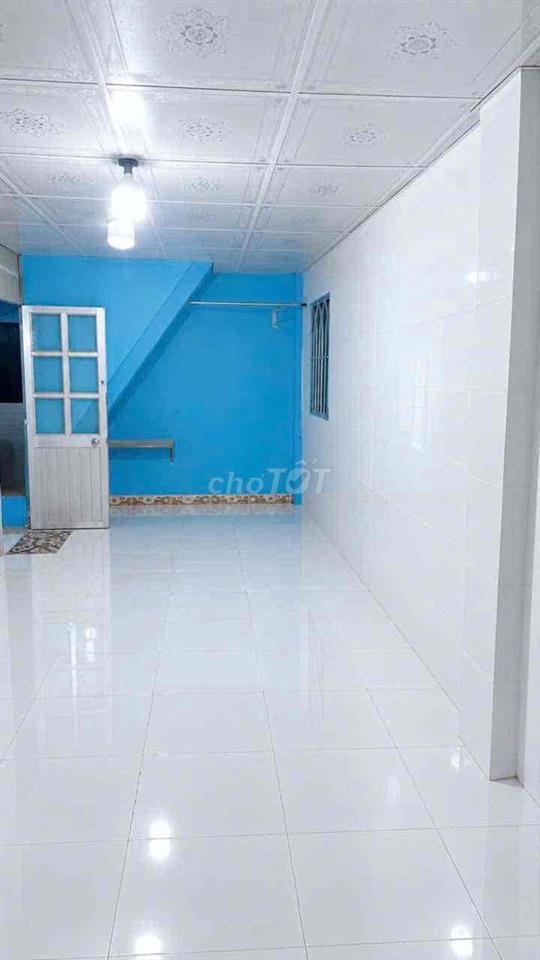 nhà trọ hóc môn