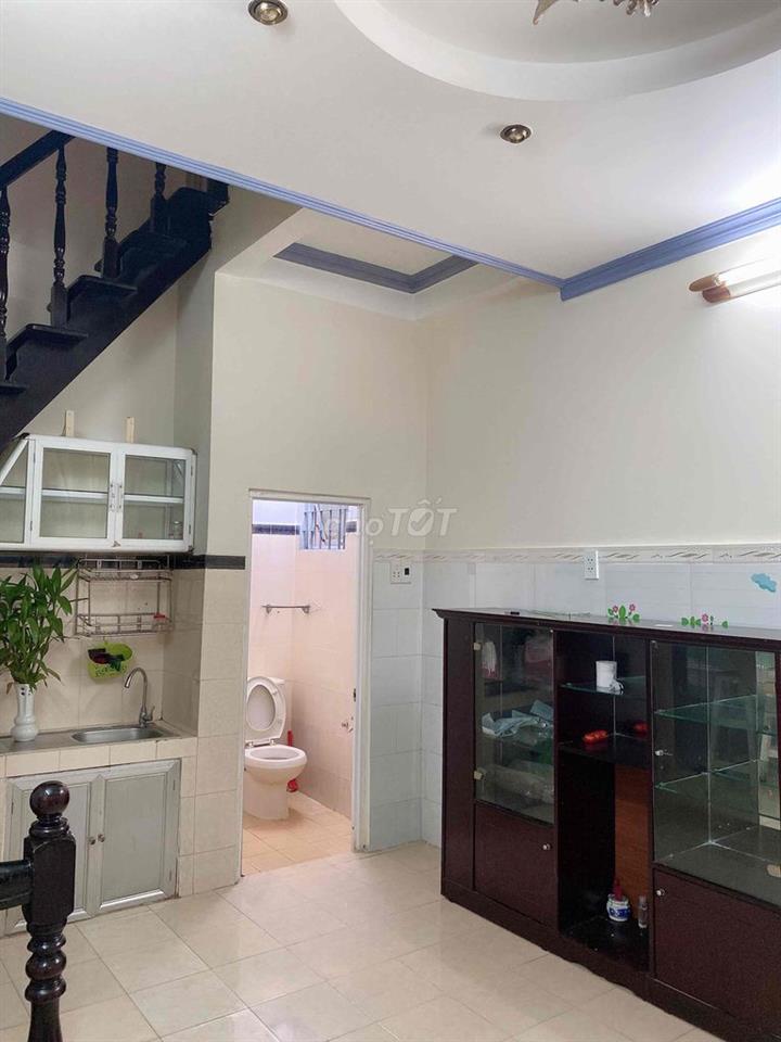Cho thuê nhà nguyên căn Phú Nhuận