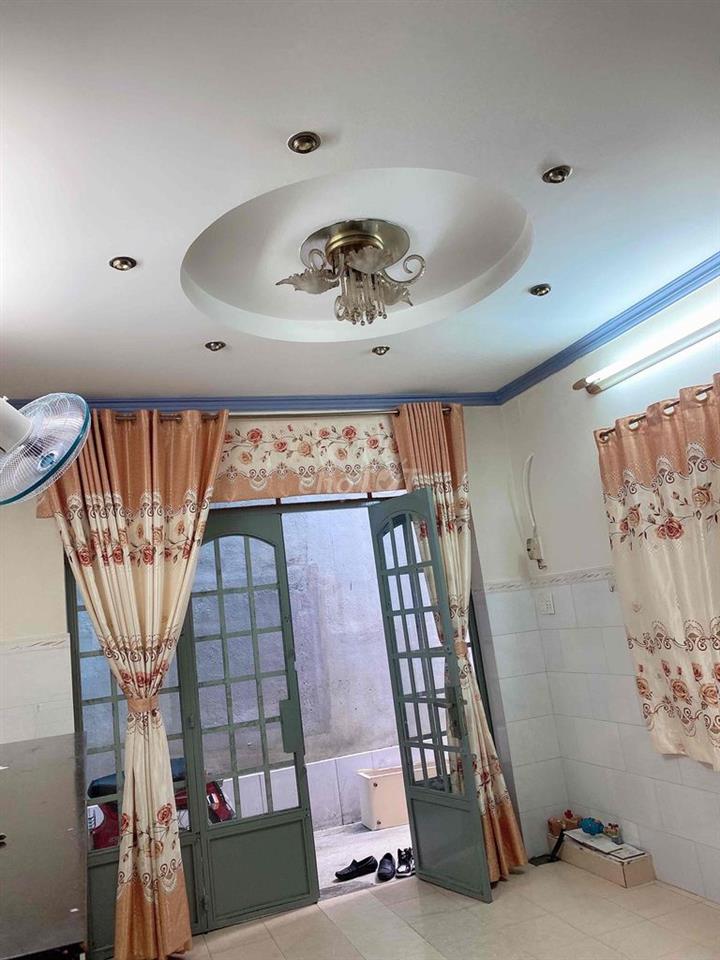 Cho thuê nhà nguyên căn Phú Nhuận