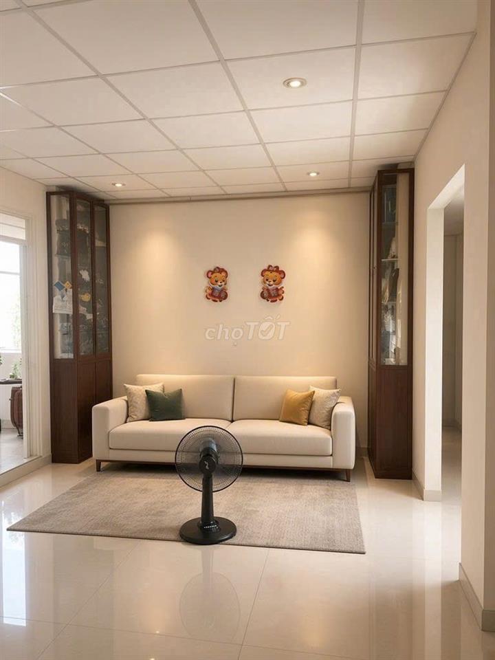 CHO THUÊ NHÀ HẺM LÊ VĂN SỸ, (P.11, PHÚ NHUẬN CŨ) GIÁ 10 TRIỆU.