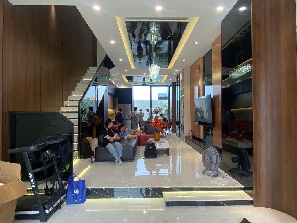 Nhà Mới 100% Full Nội Thất Thạnh Xuân Q12
