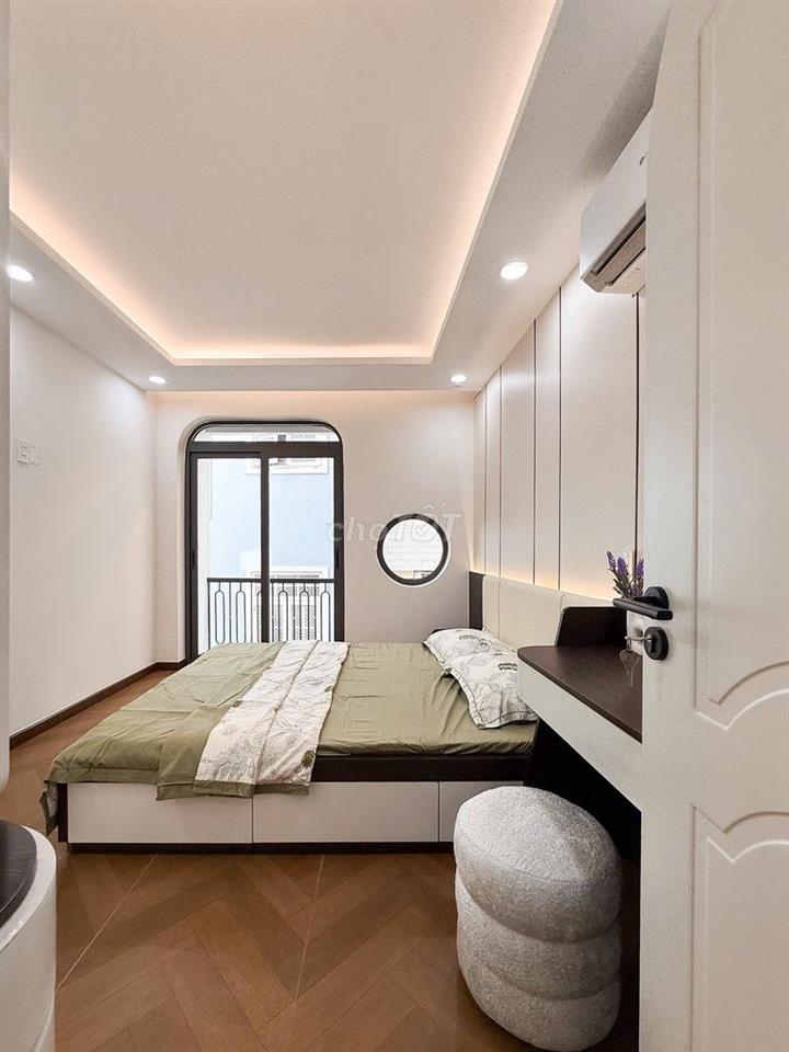 NHÀ ĐẸP Ở NGAY • LÝ THÁI TỔ, P. VƯỜN LÀI, QUẬN 10