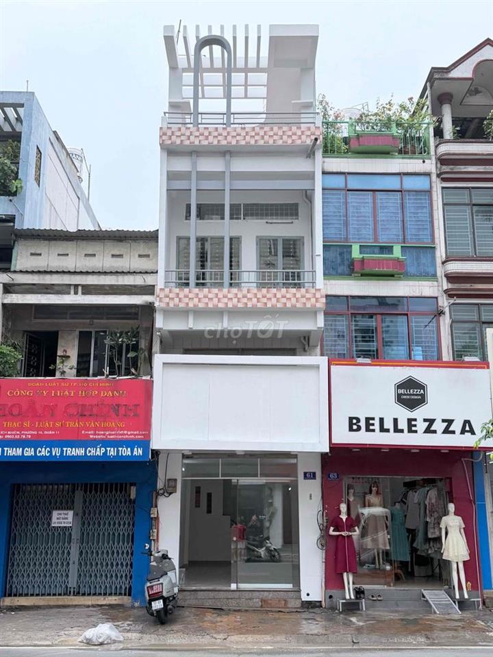 cần bán nhà q11