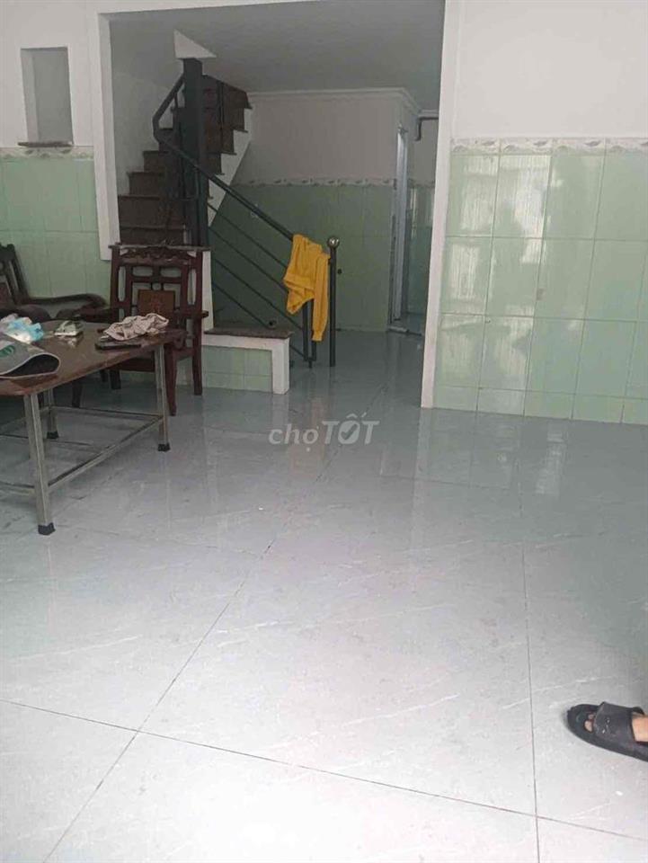 nhà cho thuê 1 trệt 1 lầu 2 phòng ngủ 1 toilet
