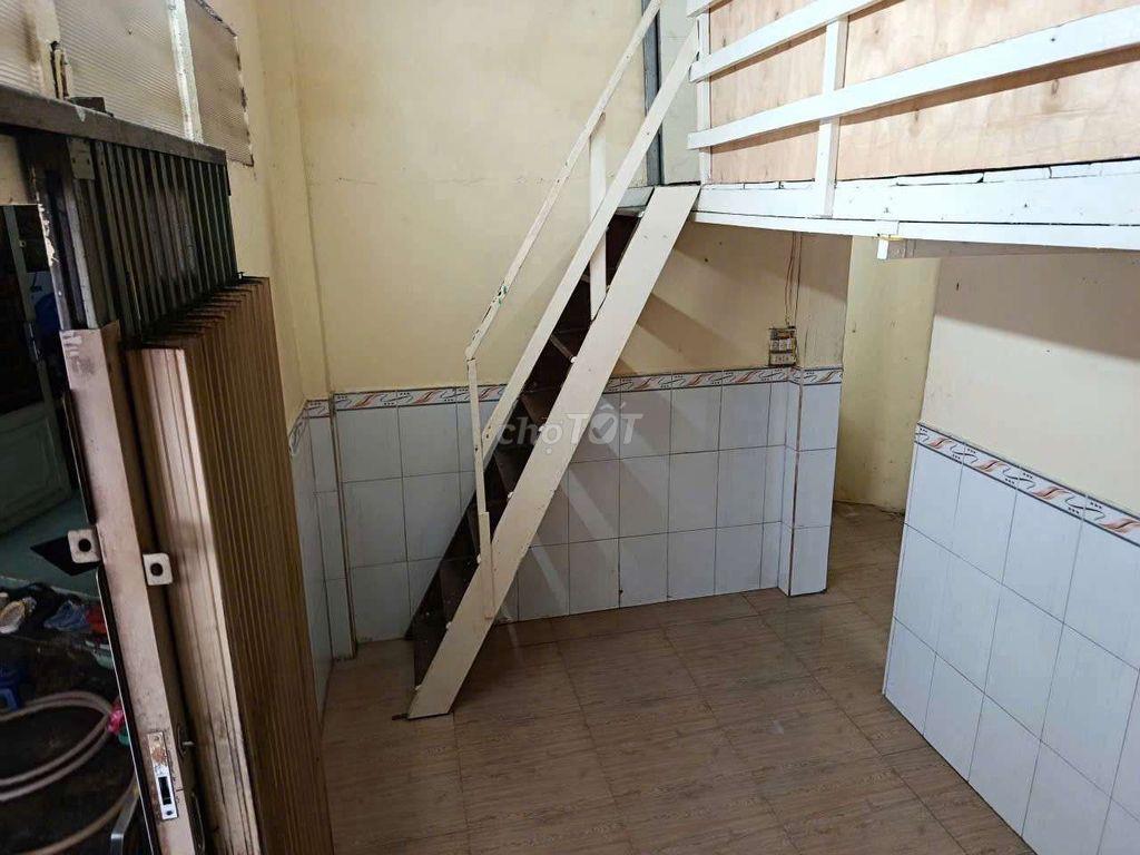 Tôi chủ nhà ,cần bán căn nhà Tôn Đản Quân 4

