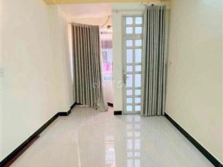 HẺM KHU 20 THƯỚC PHƯỜNG KHÁNH HỘI ,3PN