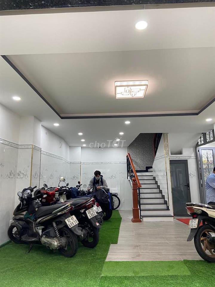 Cho Thuê Phòng Trọ Cao Cấp Quận 4