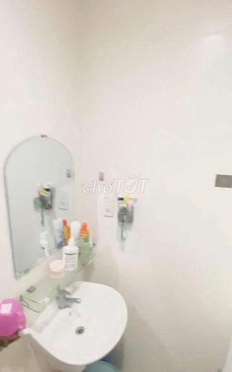 Phòng trọ Q8 đầy đủ tiện nghi, 1,7tr/người, đã bao gồm tất cả chi phí.