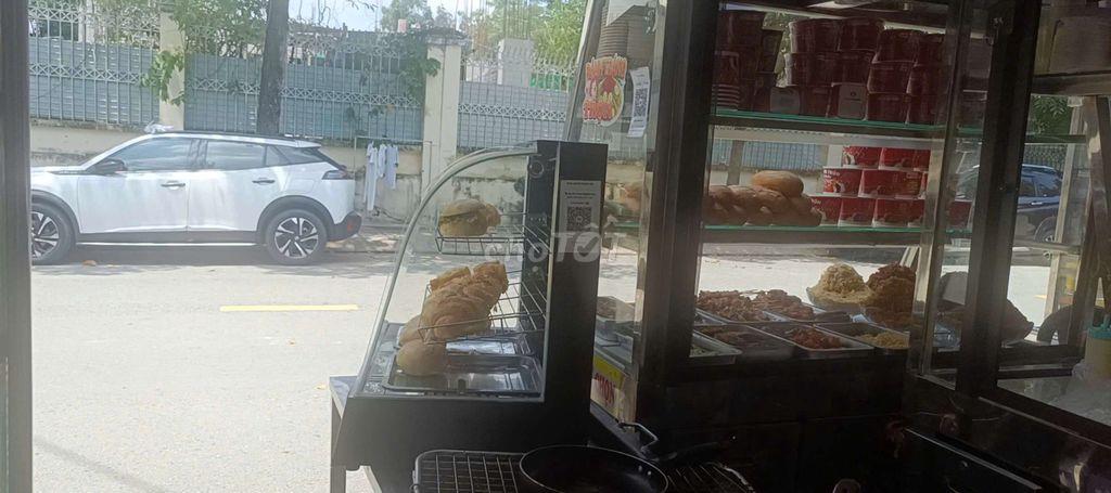 Sang quán ăn vặt và mặt bằng 