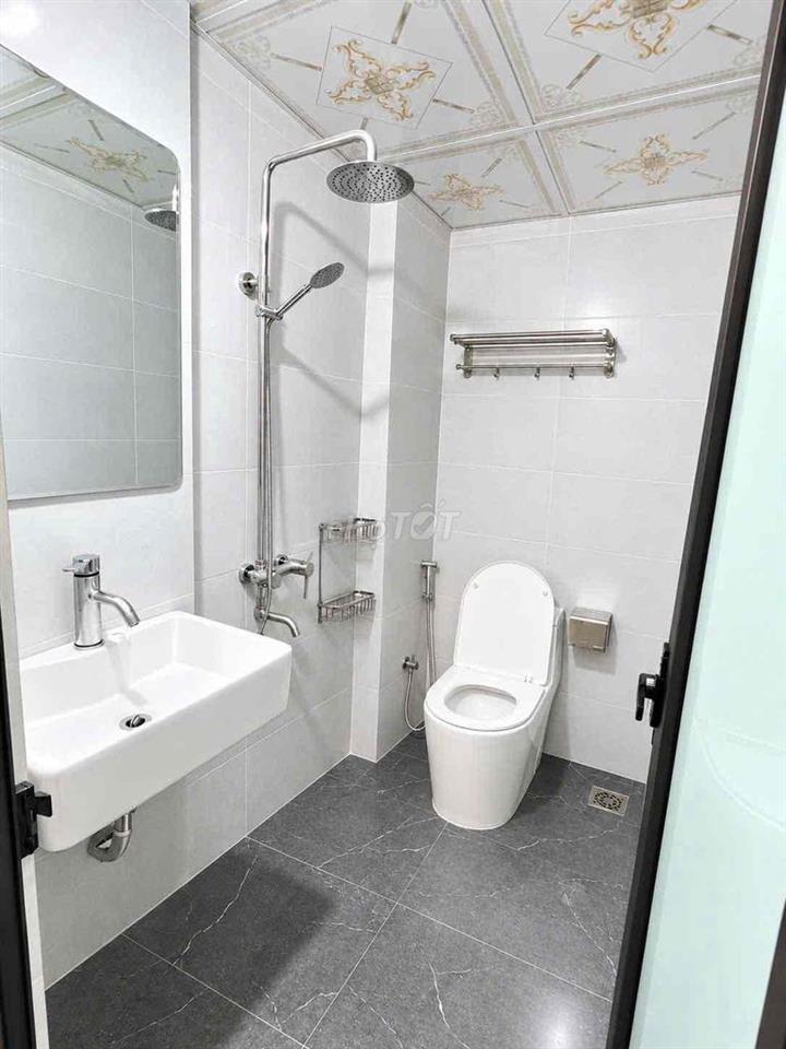 Cho thuê phòng trọ 112 Mễ Trì Thượng [25m2|full đồ|ban công]