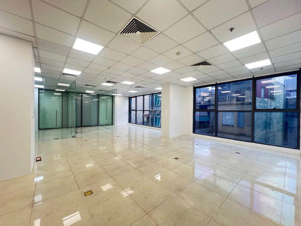 🏢 **105M² – 35TR/THÁNG | TẦNG 3 | THE GOLDEN PALM, LÊ VĂN LƯƠNG**