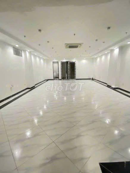 Sàn Văn Phòng . 75m2, Giá 10tr. Pccc đầy đủ . Lê Văn Lương 