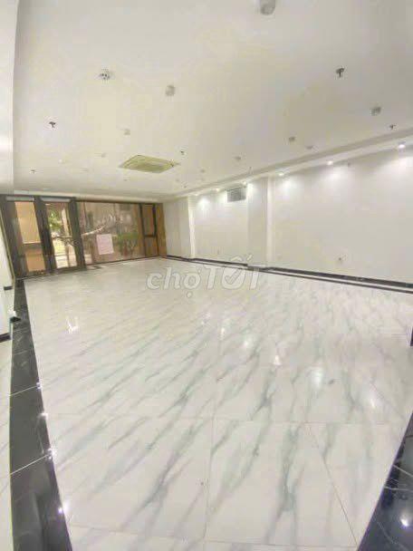 Sàn Văn Phòng . 75m2, Giá 10tr. Pccc đầy đủ . Lê Văn Lương 