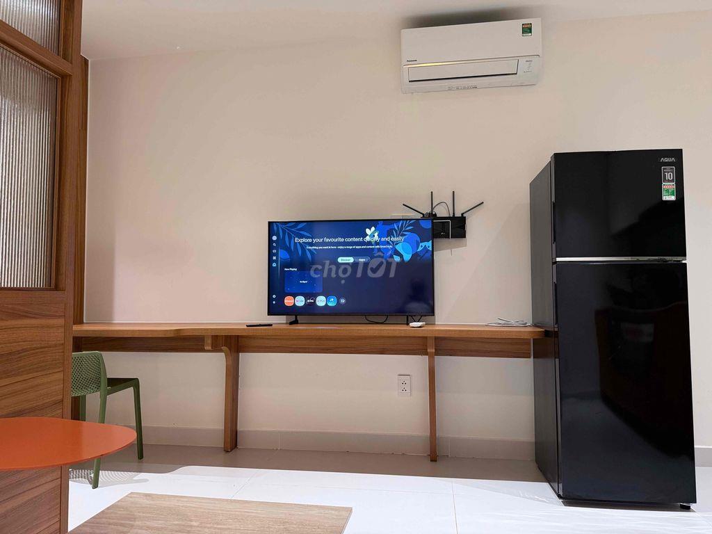 HIGH-END 1-BEDROOM APARTMENT FOR RENT – OPPOSITE PARK & 3-MIN WALK TO