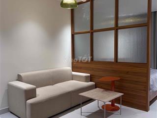 HIGH-END 1-BEDROOM APARTMENT FOR RENT – OPPOSITE PARK & 3-MIN WALK TO