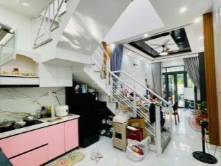 Đường Tôn Đản Chính chủ cần bán căn nhà 2 tầng 3 PN - 2 phòng Vệ sinh