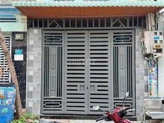 Bán nhà 1 trệt 1 lầu đường 8 m