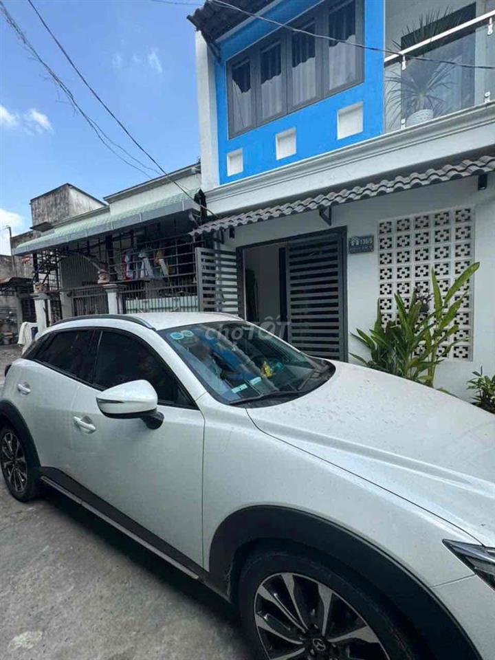 Nhà trệt lầu ngay bigc go