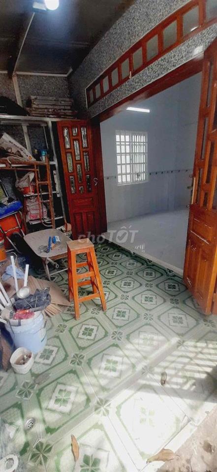 Cần bán căn nhà sổ chung ngay khu chung cư bicon thống nhất binh an