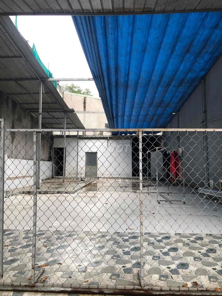 Cho thuê mặt bằng 10*23,5