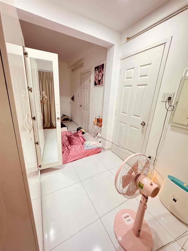 Bán căn hộ mini , khu Phan Xích Long , mặt tiền đường Hoa Sứ