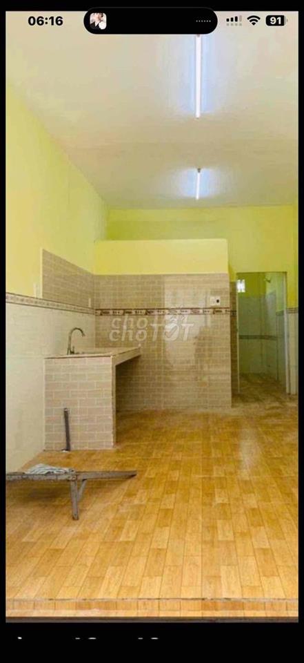 cho thuê nhà trọ trệt dưới đất Quận 7