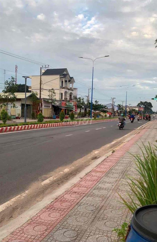 chính chủ cần bán nhà mặt tiền