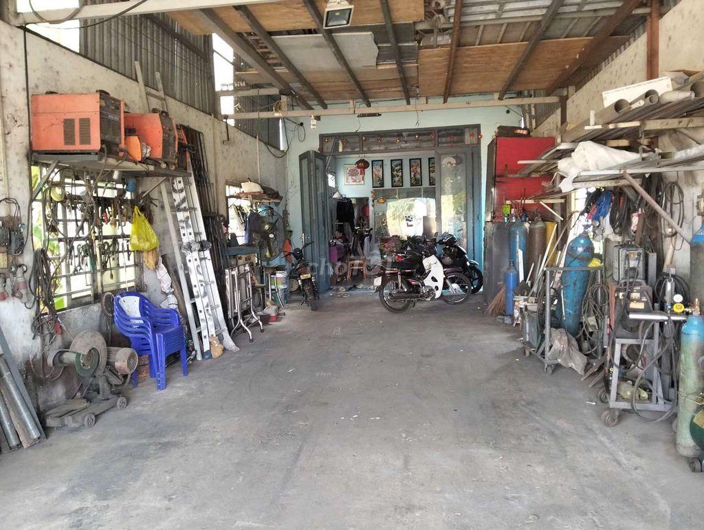 BÁN ĐẤT KÈM NHÀ KHU DÂN CƯ TÂN ĐÔ – LONG AN