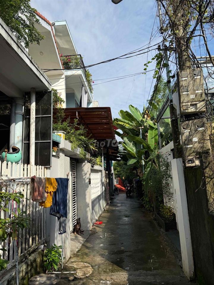 CẦN BÁN GẤP
