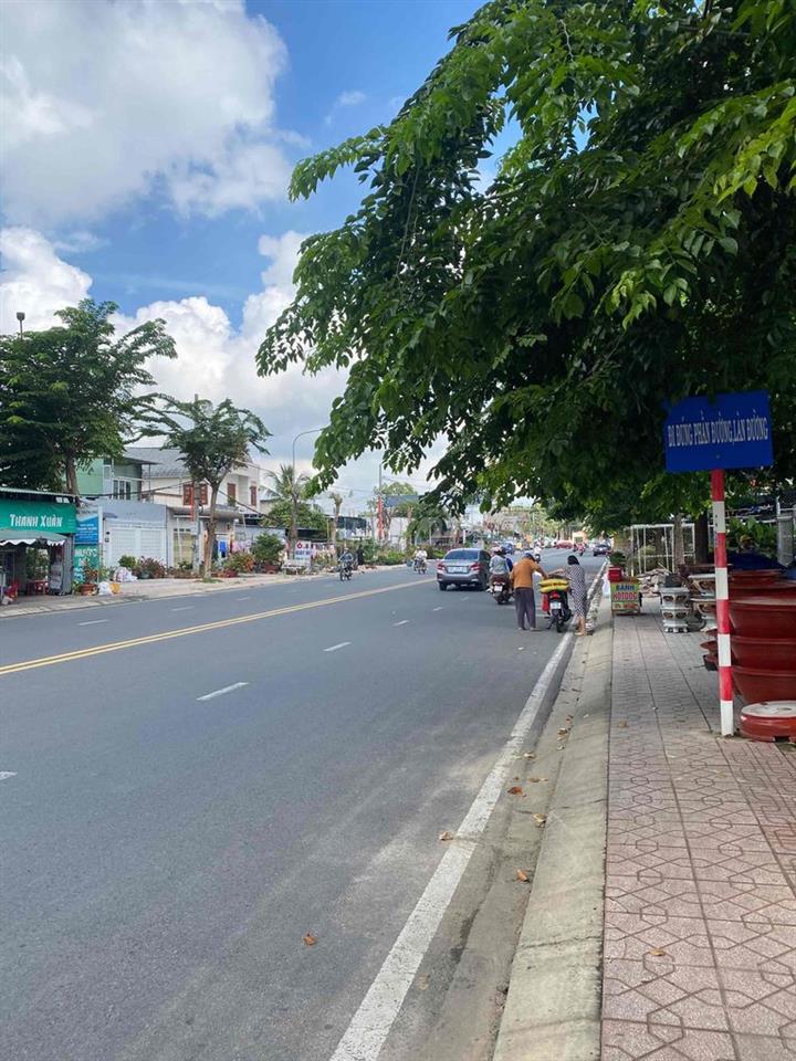 CHO THUÊ KIOT KINH DOANH ĐƯỜNG NGUYỄN HUỆ