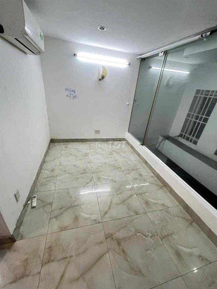 CHO THUÊ PHÒNG TRỌ - MẶT TIỀN - CÓ MÁY LẠNH - TOILET RIÊNG