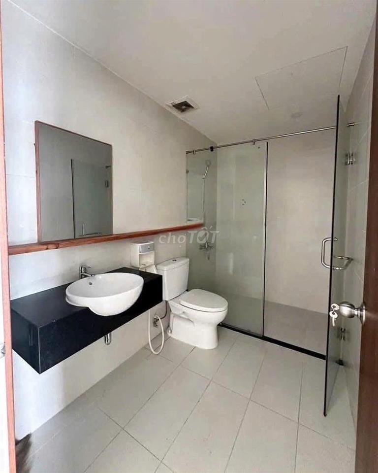 Căn Góc 3 PN, 117m2, C/C  Cộng Hòa Plaza-ko Nội Thất giá 14.5 tr/th