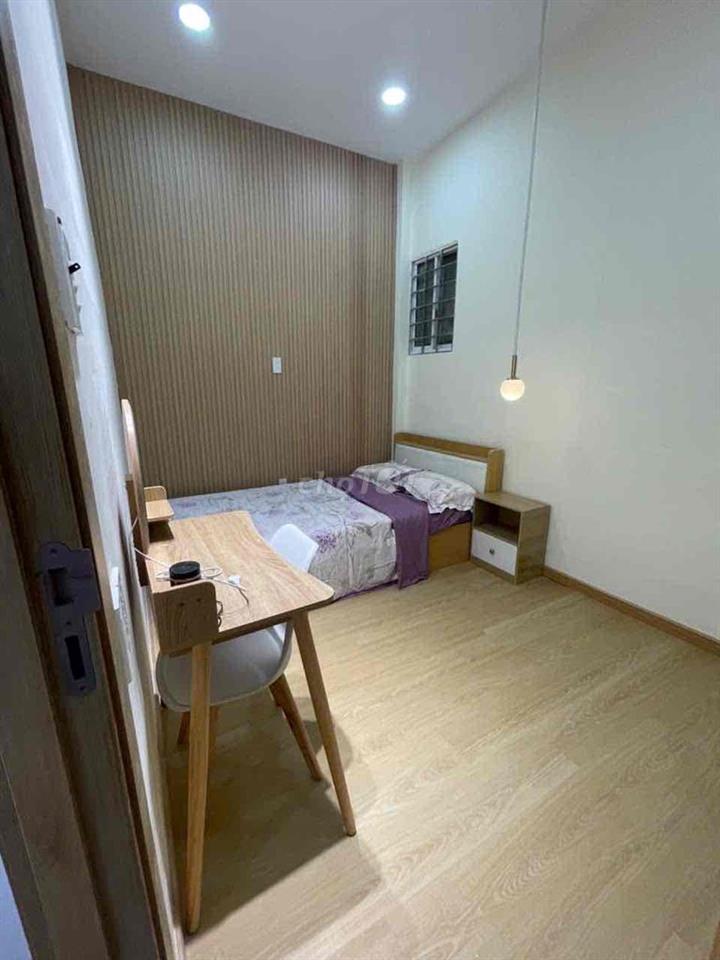 cần bán gấp nhà 2 tầng hẻm xe hơi