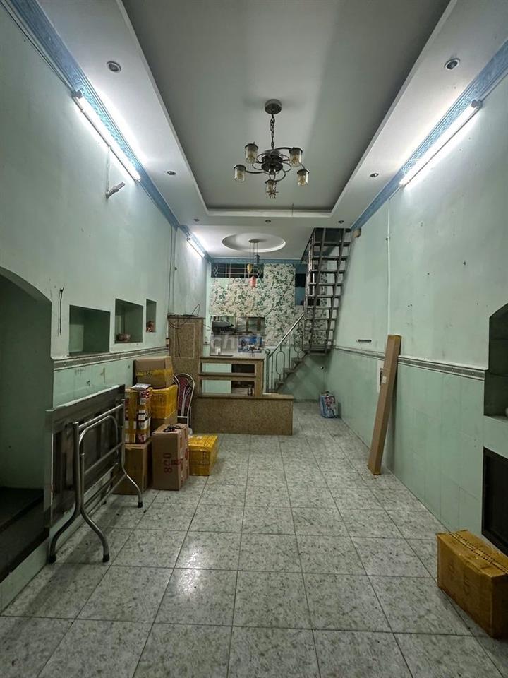🏡 BÁN NHÀ CŨ – VỊ TRÍ ĐẮC ĐỊA KHU VỰC TÂN BÌNH | SỔ HỒNG RIÊNG