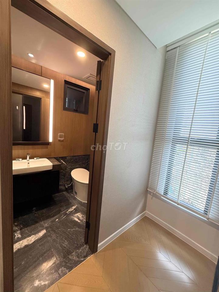 Bán căn hộ trung tâm thương mại LUMIERE RIVERSIDE THẢO ĐIỀN