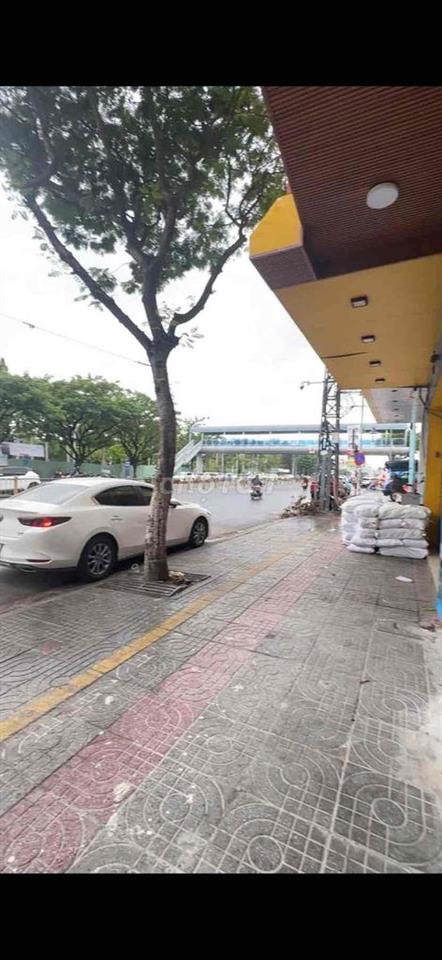 cho thuê phòng 5tr Full nội thất ngay Aoen Mall