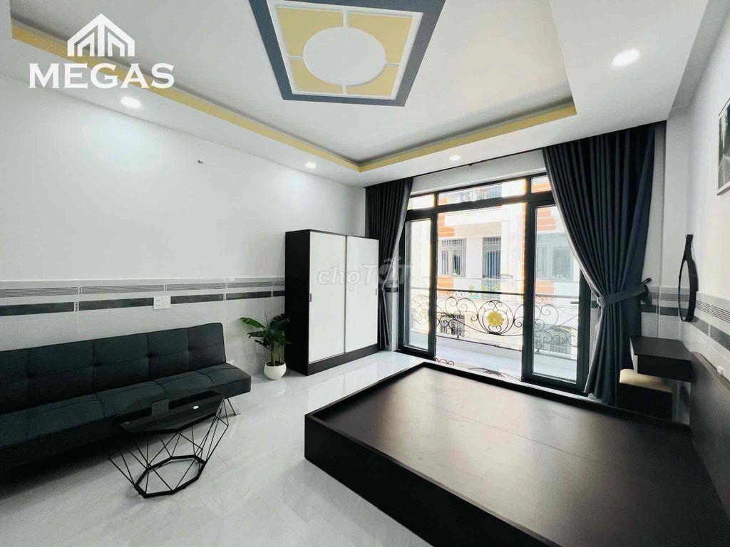 STUDIO FULL NỘI THẤT BAN CÔNG THOÁNG MÁT