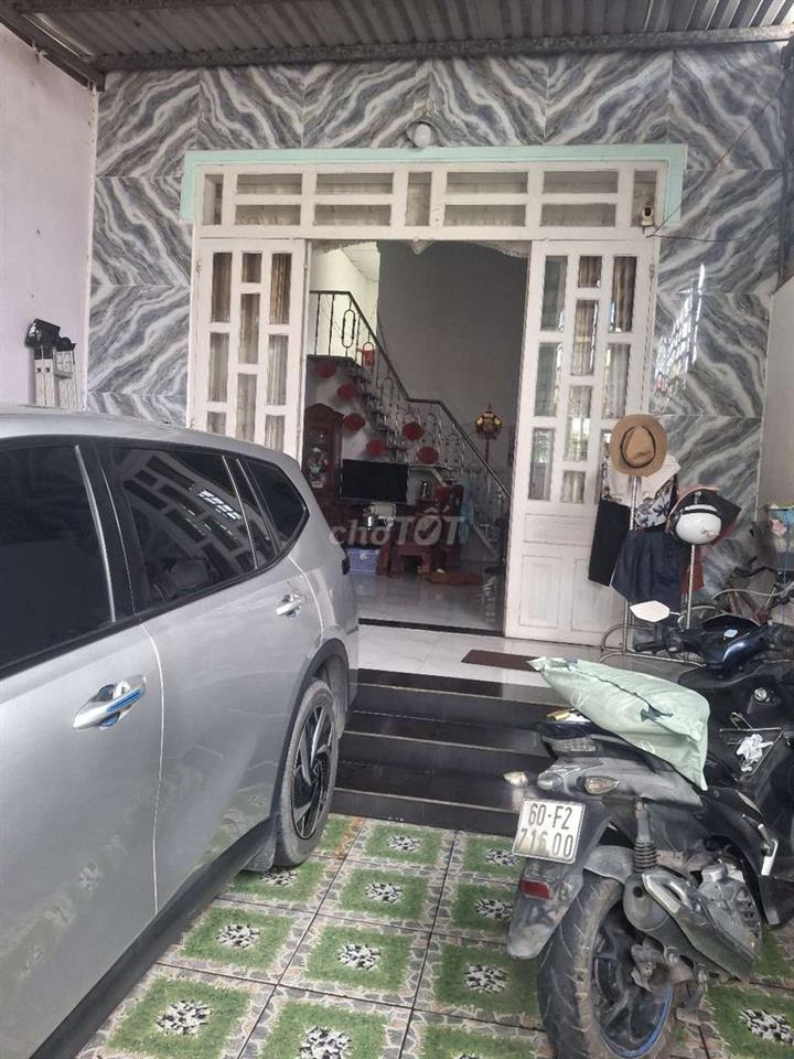Bán nhà sổ chung măt tiền kinh doanh
