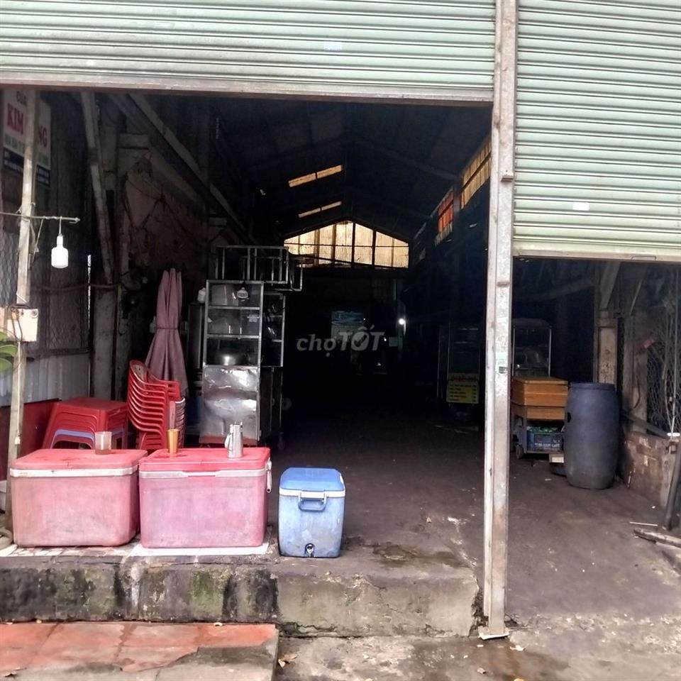 Nhà mặt tiền cho thuê để kinh doanh mua bán