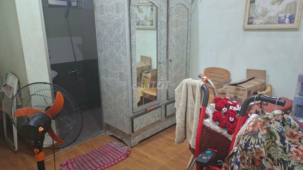 Nhà gần chợ Đầu mối Nông sản Thủ Đức,hẻm 4m ô tô thông ra chợ Tam Bình