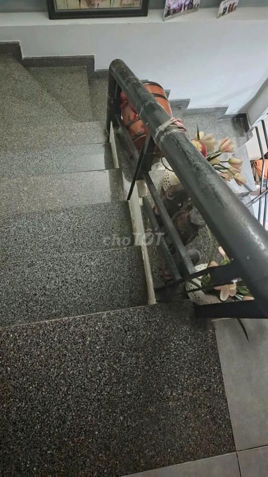 Nhà gần chợ Đầu mối Nông sản Thủ Đức,hẻm 4m ô tô thông ra chợ Tam Bình
