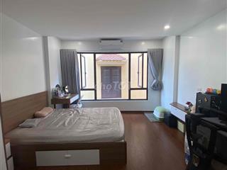 Phòng thông ra đường lớn Trương Định và Minh Khai