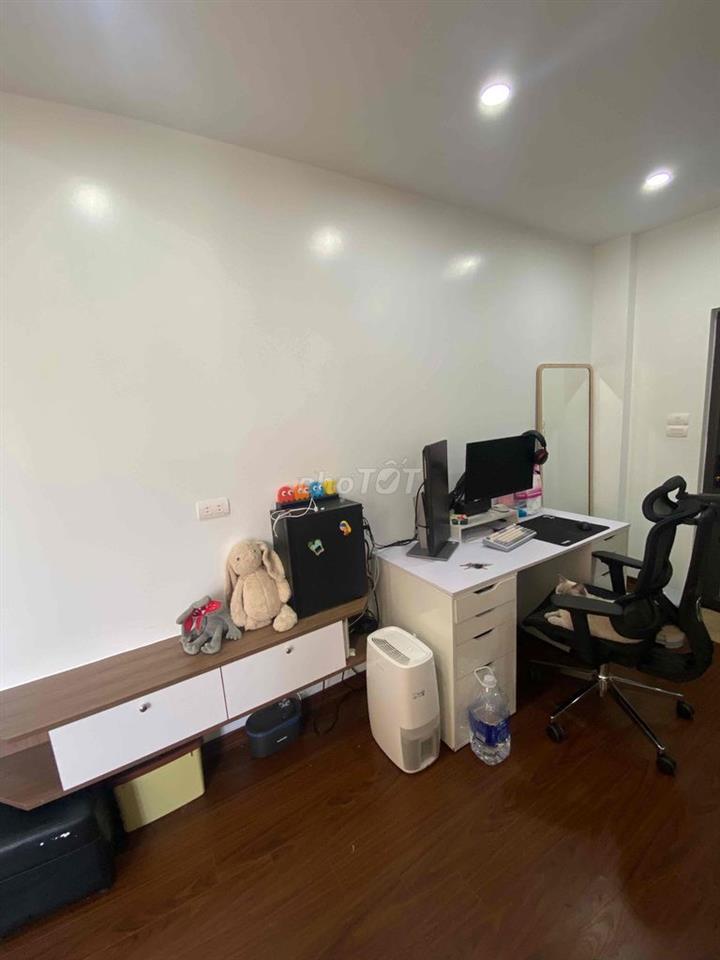 Phòng thông ra đường lớn Trương Định và Minh Khai