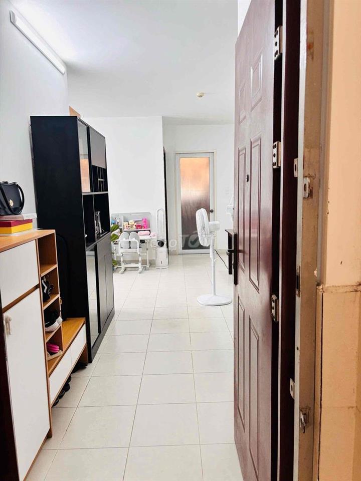 BÁN CĂN HỘ 72M2 VIEW ĐẦM SEN HƯỚNG ĐÔNG NAM
